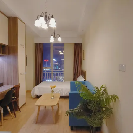 Yangzhou Xianyun Light Luxury Homestay