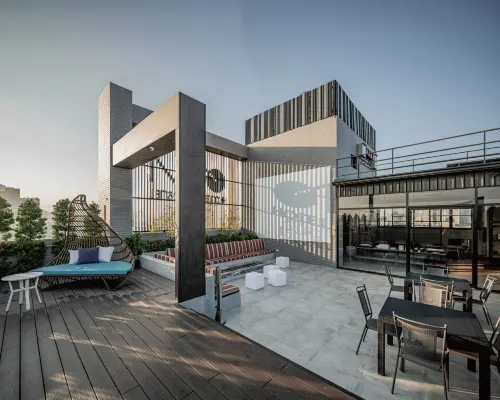 Oinn Hotel & Hostel Tainan Nổi bật Photos