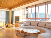 广州森林海温泉度假酒店 - 湖光山色360度全景房