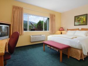 Days Inn by Wyndham Penticton Conference Centre