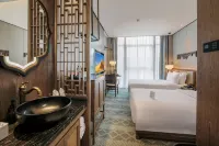 閲潮ホテル 南山 深セン（深セン市高新技術産業園） 深セン湾スポーツセンター-屋外テニスコート周辺のホテル