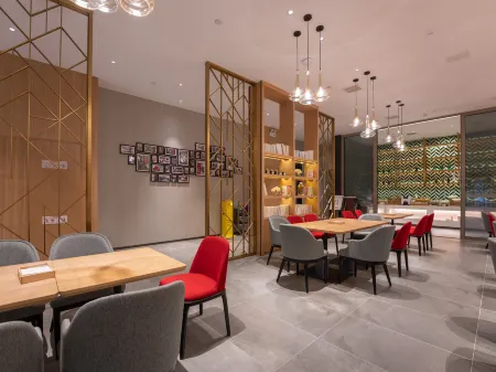 Borrman Hotel (Jining Rencheng District Government Sino-German Square)