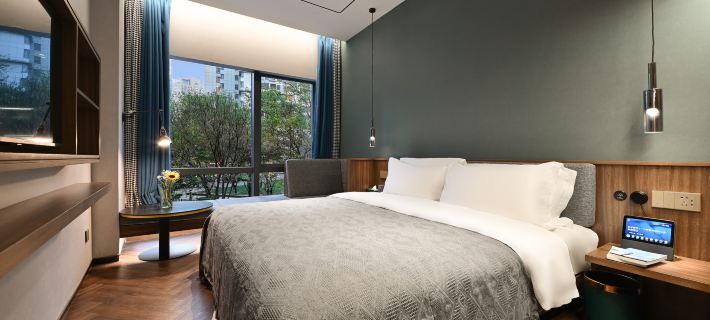 Color and Light Hotel Beijing Guomao CBD Hotéis em Pequim