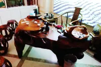 Vienna Hotel (Yingtan International Optical City Fangte Store)