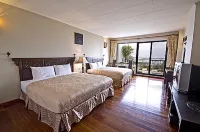 Chun Jing Hillview Villa - parking