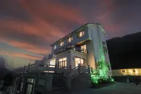 安吉心悅居民宿 安吉荷花山漂流サービスステーション周辺のホテル