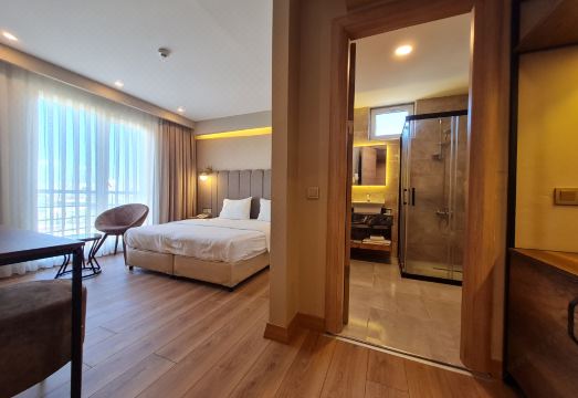 Air Boss Istanbul Airport & Fair HotelHotel Overview