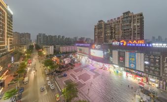 City Collection Hotel (Nanning Guangxi University Zoo Subway Station)