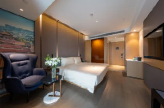 Atour Hotel at Xitieying Subway Station, Beijing South Station Hotels near Capital Medical University