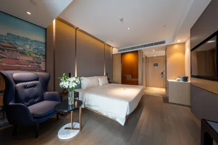 Beijing You 'anmen West Railway Camp Station Atour Hotel