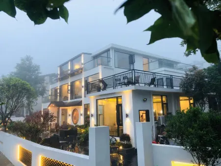 Hengyang Xingfuli Gaoshan Meisu (Hengshan Scenic Area Branch) Отели рядом с достопримечательностью «Nanyue Grand Temple»