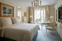Four Seasons Hotel George V Paris Hotel di Paris