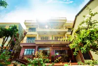 Floral· Weizhou Island Canghai Silk Road Post station(wucaitan Nanwan store) Hotel in zona Wucai Beach