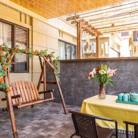 Live in a home stay facility