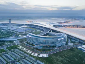 Grand Barony Qingdao Airport Hotel