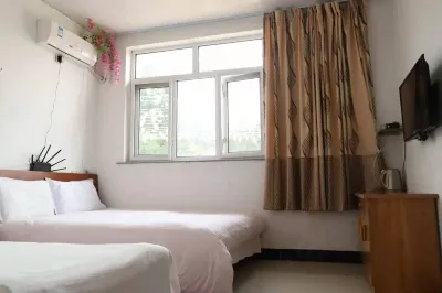 Hongge Farmhouse Hotels in Bingyugou Park