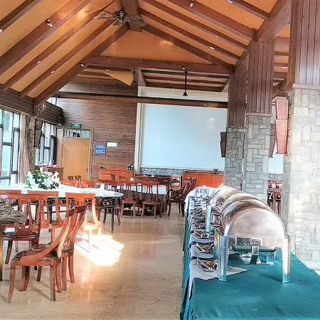 Health Hotel in Mowei