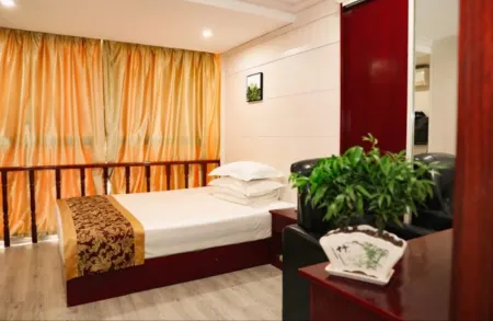 Funing Warm Home Theme Hotel