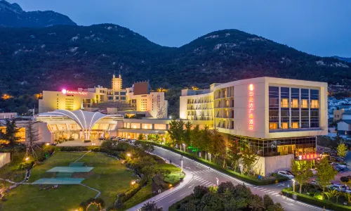 Ramada Plaza by Wyndham Taian