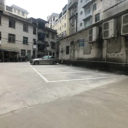Longzhou Aishang Sunshine Hotel