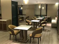 Wingate by Wyndham Ezhou Airport Hotels in Ezhou