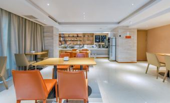 Vienna Classic Hotel (Chongqing Ranjiaba Subway Station)