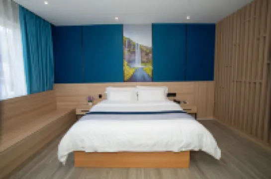 Lvchun Dongyang Grand Hotel