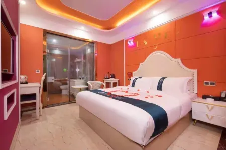 Mansidun Hotel Отели рядом с достопримечательностью «Daning River Ancient Plank Road Relic Site»