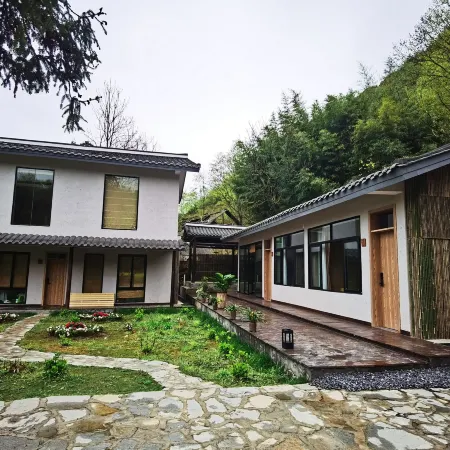 Huaduli Dujuanxiangshe Boutique Homestay