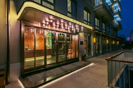 Wuhan Rejoice by Argyle Hotel(Yellow Crane Tower &Tanhualin Store) Отели рядом с достопримечательностью «Yangsigang Yangtze River Bridge»