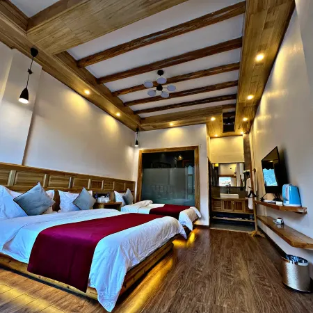 Derong Acun · Yunshu Chinese Inn