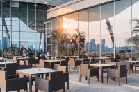 Renaissance Zhuhai - breakfast