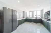 Yunhai Classic Seascape Apartment (Rizhao Wankou Lighthouse Square Store)