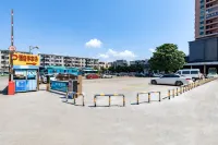 漢庭飯店（汕尾陸豐汽車總站店） - 停車場