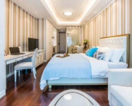 Xiamen University Yuelai Seaview Apartment (Shimao Twin Towers Branch)