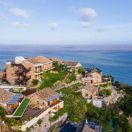 YAOJIA XINGLUOHAIYE RESORT