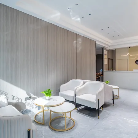 Qianshan Yuanxiang Shanglv Hotel