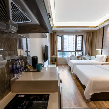 Emeishan Baiyin Hot Spring Smart Hotel