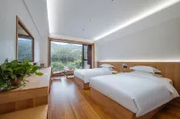 Jiuhuashan Yanqi Lake Bay Hotel - balcon