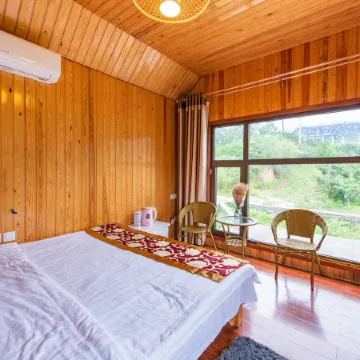 Yipu Mountain Resort