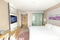 Lavande Hotels (Zhumadian High-speed Railway Station)