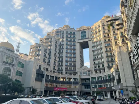 Hangzhou Aoyue Hotel (Renmin Road Subway Station)