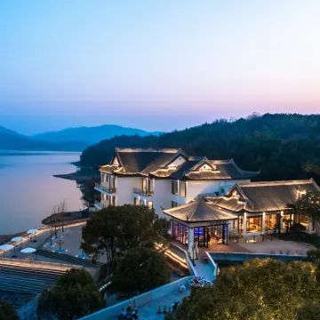 โรงแรมหยู่ บีโบหยวน ทะเลสาบเทียนมู่ โรงแรมใกล้พื้นที่ชมวิวทะเลสาปเทียนมุ