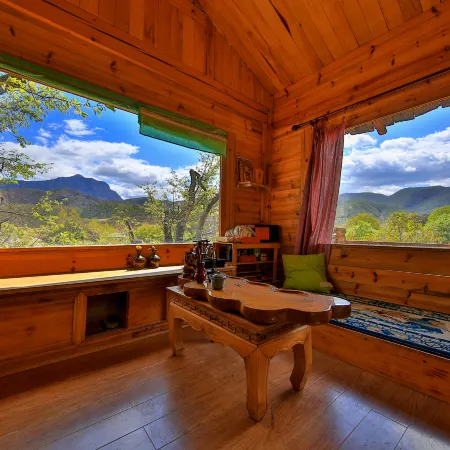 Dingya Tree House