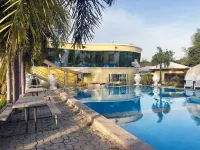 Fiesta Garden Hotel فنادق في إلوكوس سور