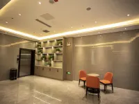 GreenTree Inn (Kashgar Maghetti Daolang Yingbin Commercial Street) Hotels in Makit County
