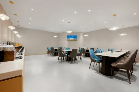 Gemei Hotel Отели в г. Ташкурган