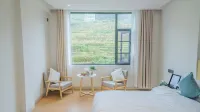 Yuanyang Chaolan B&B