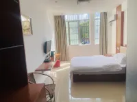 Chongzuo City Middle Business Hotel