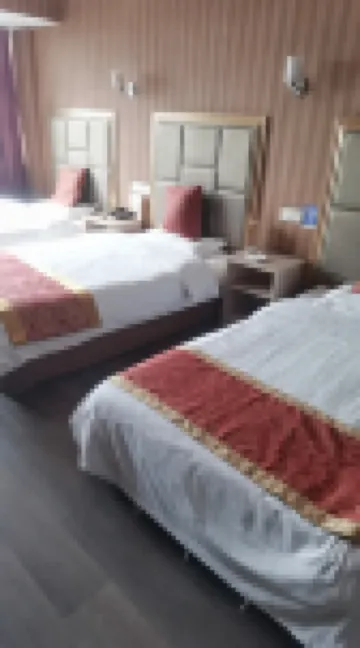 Peixian Lingyun Express Hotel